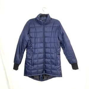 Swiss Tech Puffer coat, Navy, Size Small.